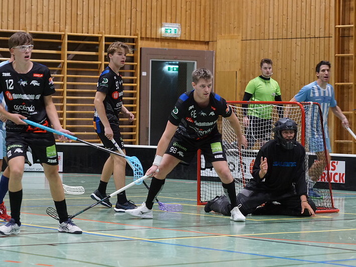 Floorballspieler beim Spiel